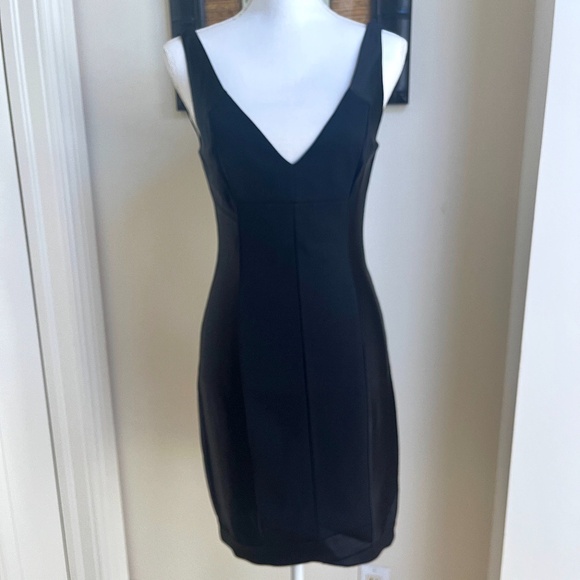 Halston Heritage Sleeveless Stretch Black Cocktail Dress Size S - Picture 2 of 7